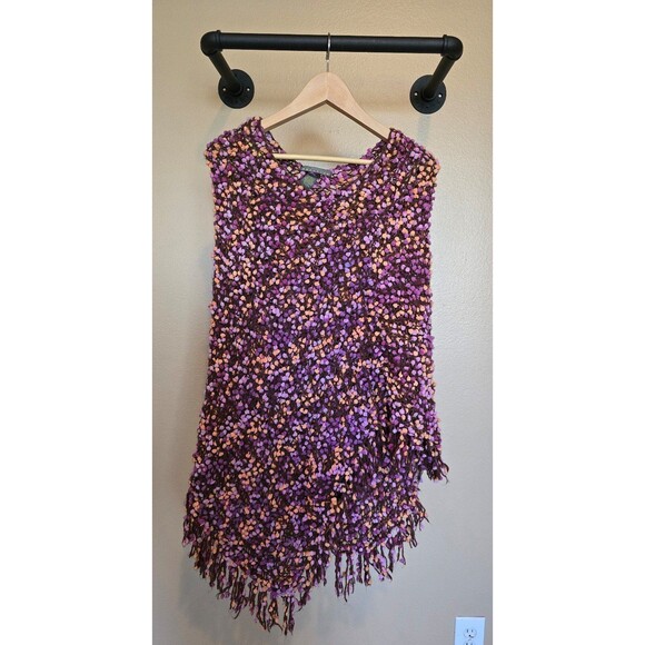 Kenneth Cole asymmetrical pom poncho ( one size fits most) - Picture 2 of 9